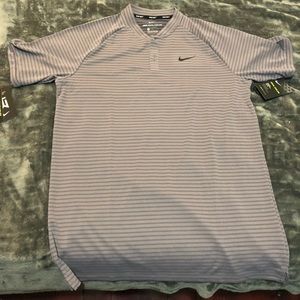 Nike Tiger Woods Zonal Cooling Golf Shirt Medium